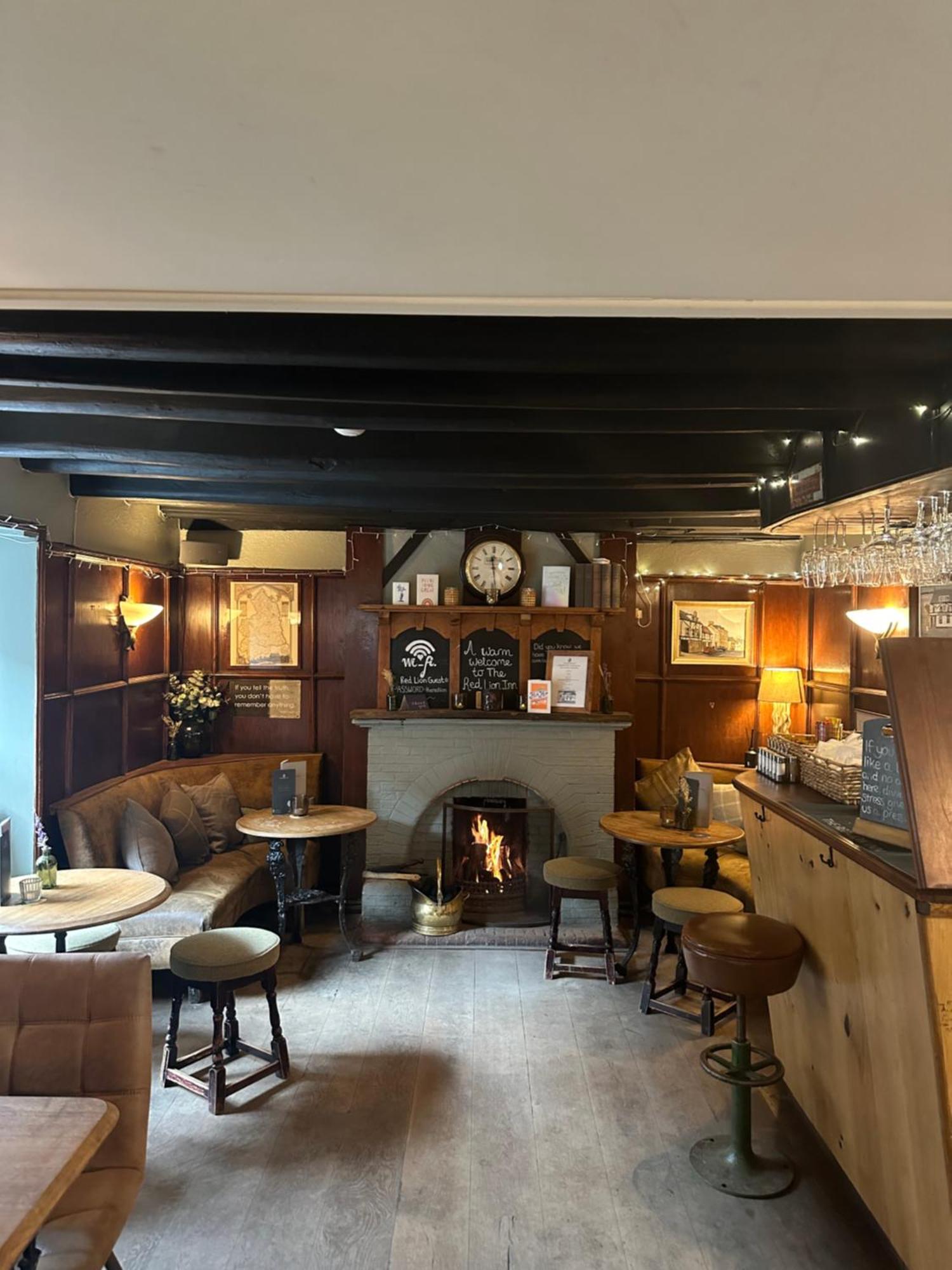 The Red Lion Inn אלנמות' מראה חיצוני תמונה
